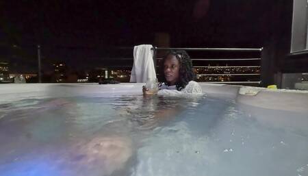 Daddy Fucks Mee Hard in the Penthouse Jacuzzi