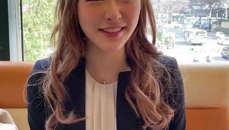English Dubbing As soon as they hotain, they have sex as a reward for their hard work in sales!