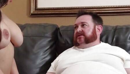 Busty hottie jerking his cock in exchange for repairing her washing machine