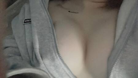 Wanna feel this smell ? ????