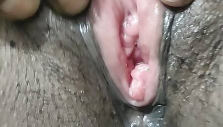 Desi bhabhi ki chut hairy pi