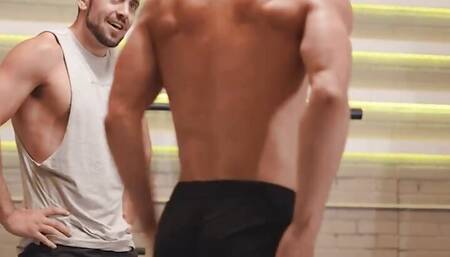 Muscular Bottom Felix Fox Gets His Asshole Rough Pounded By Dante Colle's Hard Cock - TWINKPOP