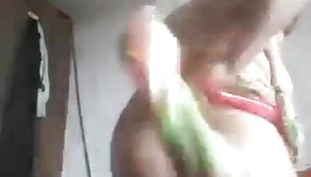 Bhabhi change live Bra Panty Big Ass Big Boobs showing