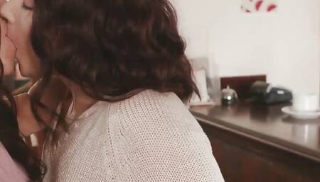 Sensual Lesbian Babes Lick Pussy And Pleasure Each Other