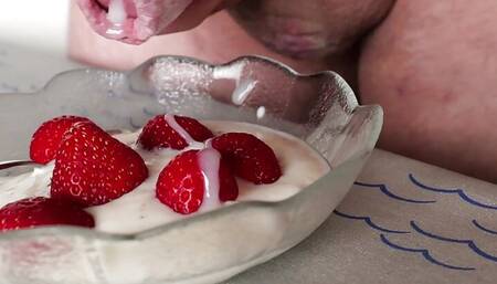 Strawbeerries with cum creme