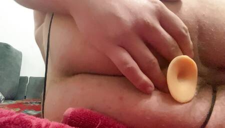 Cumming from anal masturbation