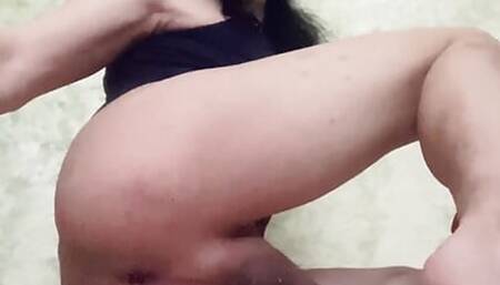 Trans slut stuffs ass with her new bbc dildo