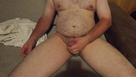 I jerk off on the couch and cum to my stomach