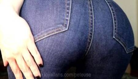 HUGE JEAN GIRL FARTING BLASTS peteuse