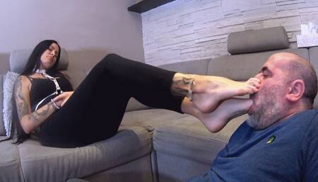 ELECTRA - Wardrobe Day - Toes Over Nose - Foot Worship And Humiliation GOPRO VERSION 720p