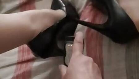 Bored granny plays with her black dildo