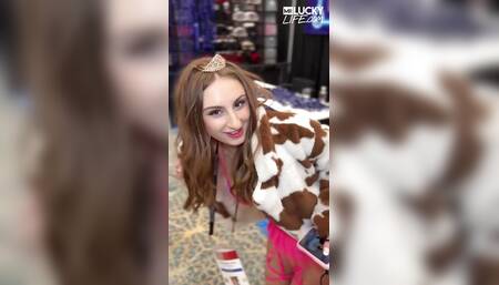 Brunette Babe Penelope Kay With Her First Avn Experience