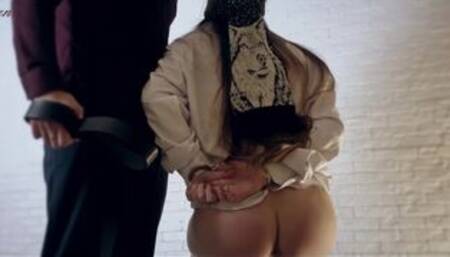 Наказал сводную за секс с парнем до свадьбы