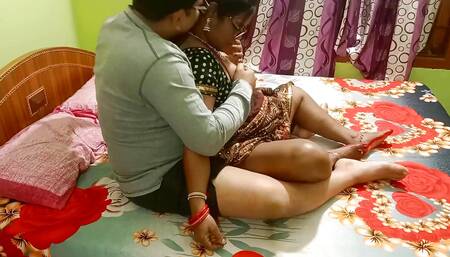 Indian College Professor Sushma Secret Love with viral fucking Video