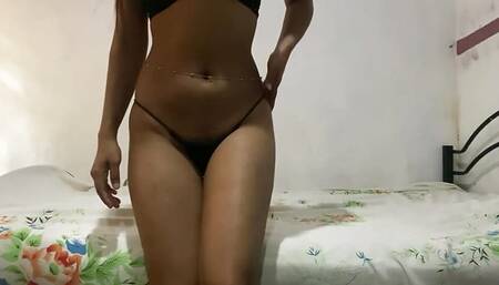 Sri Lankan Hot Girl