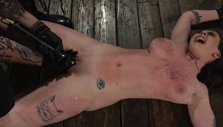 The Pope unleashes a flurry of whips on Lola's bound form