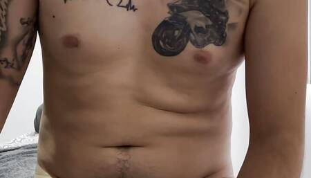 I warm up while I work and I give him an oral with deep throat this one that is coming in my mouth
