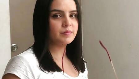 It makes me hot to see my stepbrother's cock, I suck it and then let him fuck my pussy - Porn in Spanish