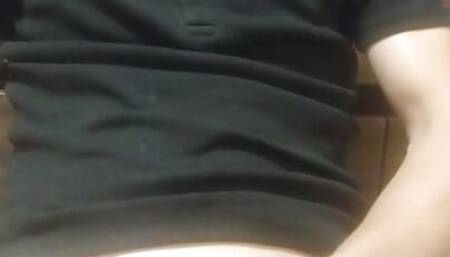 Masturbates - cumshot