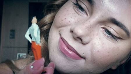 She ate her friend mp4 FULL HD