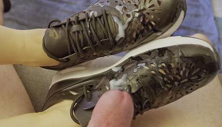 Shoejob and PUBLIC walking with Nike Thea Joli sneakers