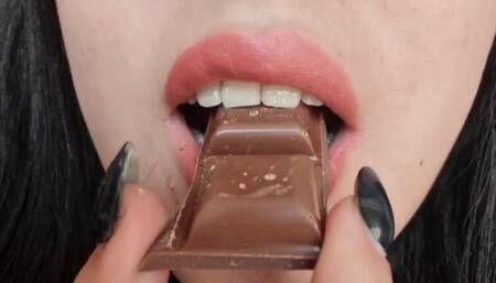 Eating chocolate VORE