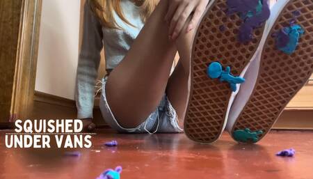 Squished Under Vans 4K