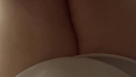 From the position of a voyeur, excretion and the beautiful sounds of the toilet, splash, splash