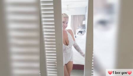 Hot MILF Fucking on the Island!