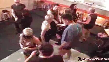 Velvet Swingers Club Pimping my wife