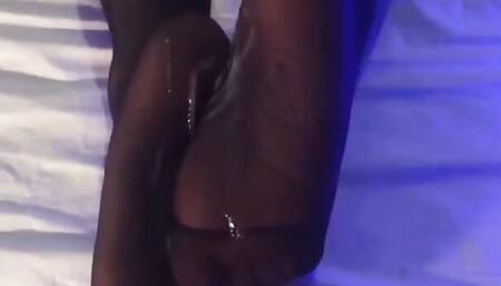 Cum on wife nylon feet and toes