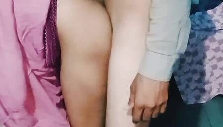 Indian Hot Beautifull Bhabhi Hard Fuking In Village