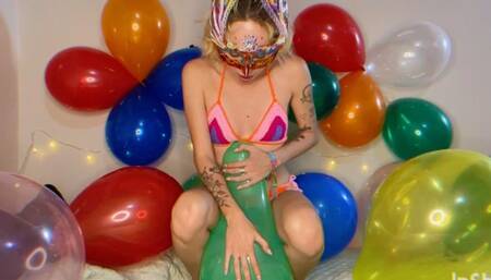 Colourful Pop with Regina