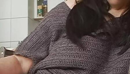 esposa mostrando a buceta para o vizinho, quero foder