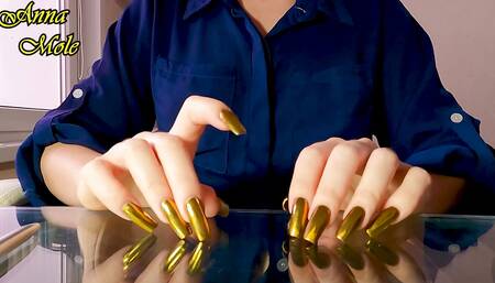 Tapping Nails Golden Nails