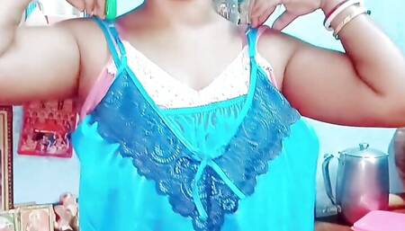 Devor and Bhabhi go to a very old house and suddenly have sex with fear