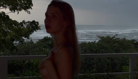 Мне отсосала серферша после каталки