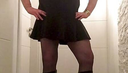Nicki-Crossdress sexy black Dress, Stockings & High-Heel-Boots