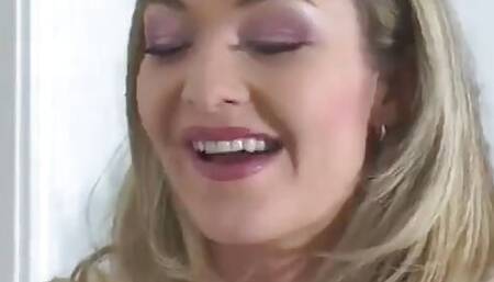 Ricche E Viziose_scene_05