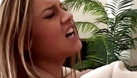 FUCK ME NOW BIG STUD! - Episode 1