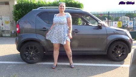 BOUNCING A GREY SUZUKI