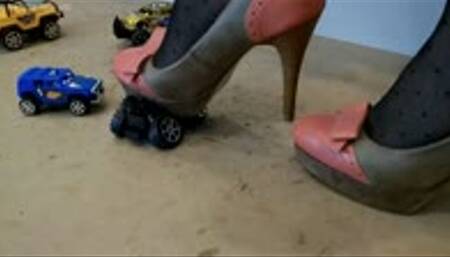 Crushing in Poker Dot Pantyhose