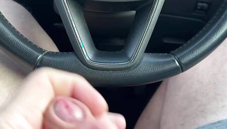Public risky wank in car with cumshot