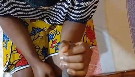 Big Insuportable Penis for This Little Young Woman