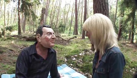 Amazing blonde milf gets anally fucked outdoors