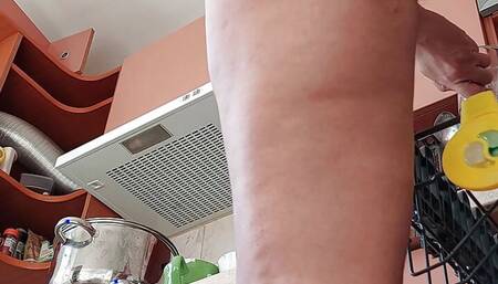 Amateur wife in the kitchen hairy pussy, hairy ass, big tits, big nipples, long hair. Latina amateur hairy pussy, big nipples