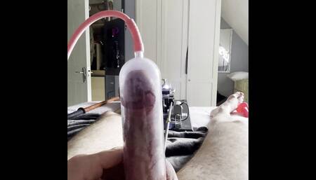 Fucking and milking machine in gas mask big cum in own mouth