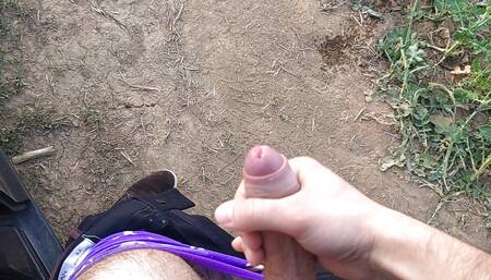 I masturbate outdoors pala to ejaculate