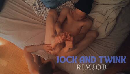 Handsome Jock Gives Passionate Rimjob to Twink Boyfriend
