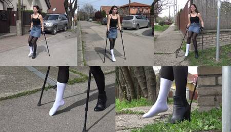 Lizzy - On the way back from the party